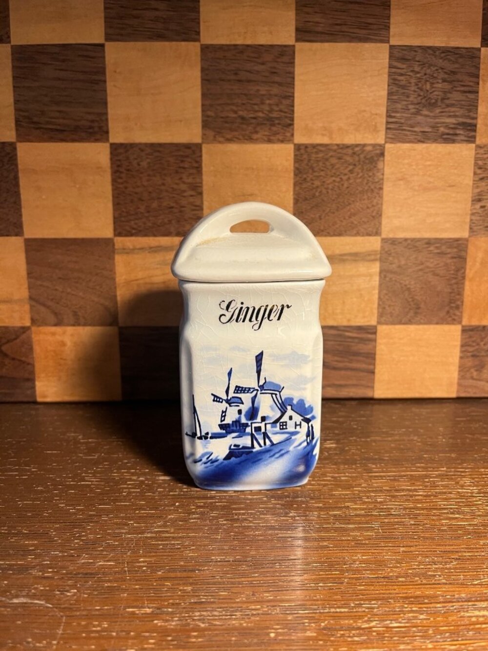 Blue and White Delft Ginger Canister A547